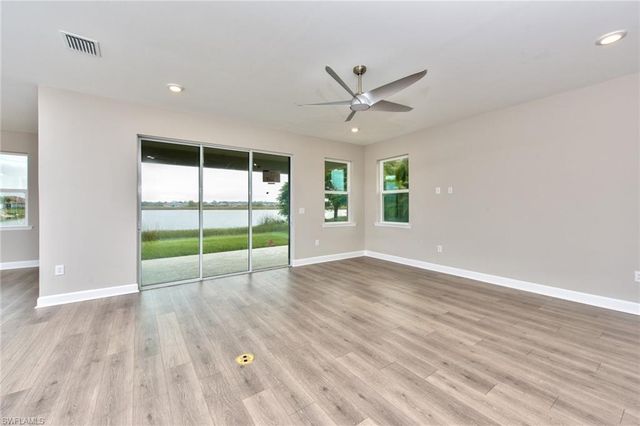 2091 Grove DR, Naples, FL 34120