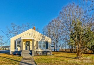137 N Magnolia Street, Mooresville, NC 28115