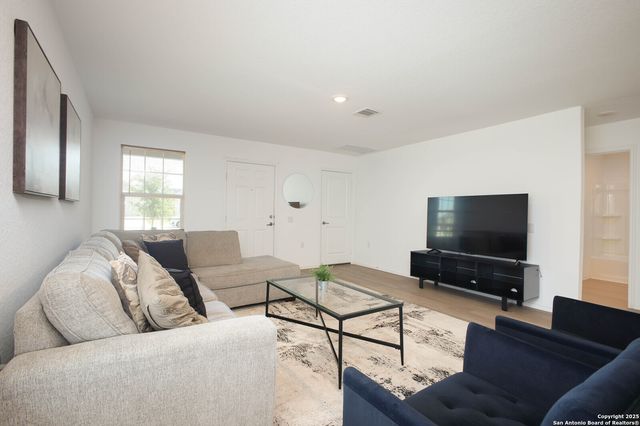 12023 Picard, San Antonio, TX 78221
