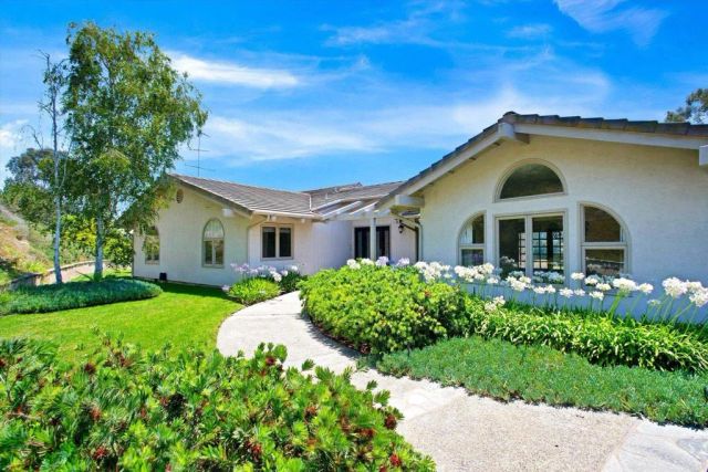 16850 Los Morros, Rancho Santa Fe, CA 92067