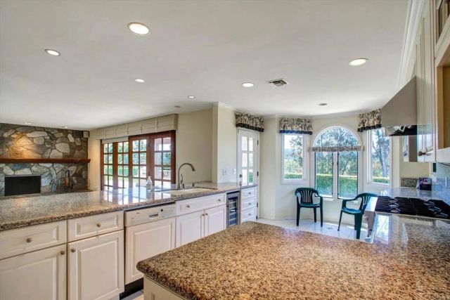 16850 Los Morros, Rancho Santa Fe, CA 92067