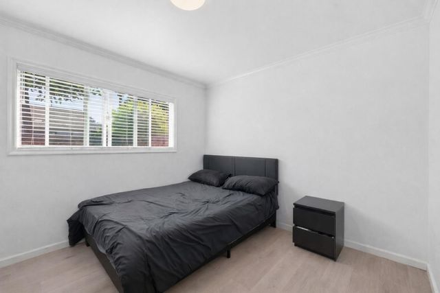 2170 Clarke Avenue, East Palo Alto, CA 94303