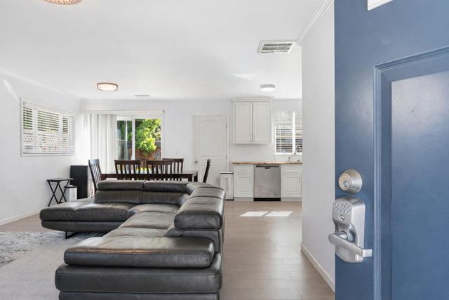 2170 Clarke Avenue, East Palo Alto, CA 94303