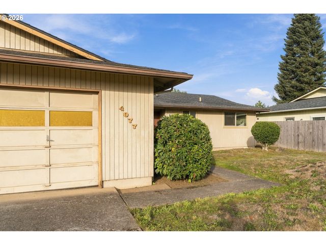 4077 PENTICTON Cir Ne, Salem, OR 97305