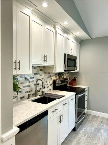 35 RIVERSIDE LANE, Palm Coast, FL 32164