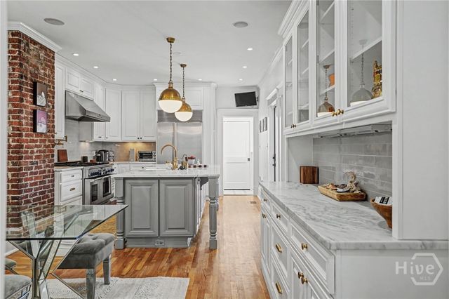 40 E 50th Street, Savannah, GA 31405