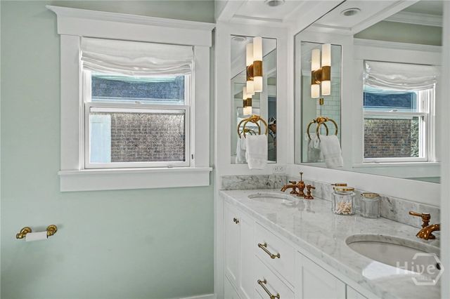 40 E 50th Street, Savannah, GA 31405