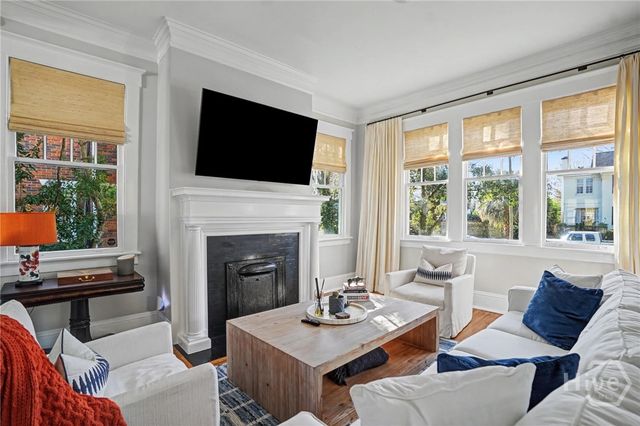 40 E 50th Street, Savannah, GA 31405