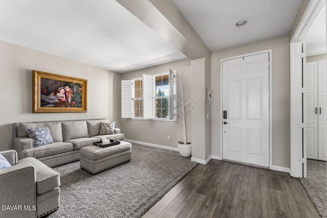 1242 Wellington Drive, Palmdale, CA 93551