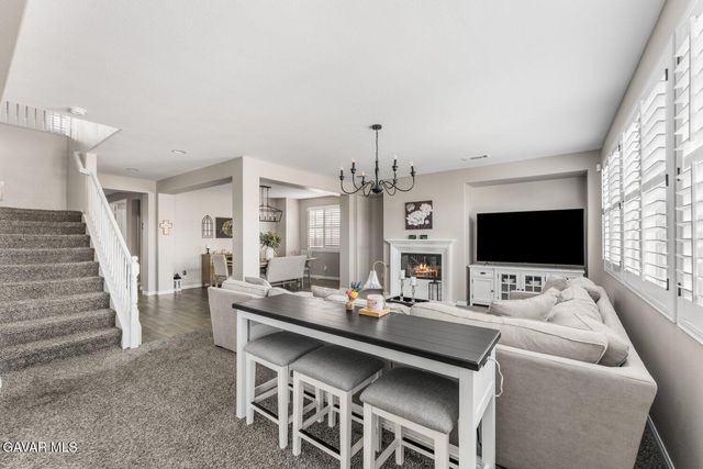 1242 Wellington Drive, Palmdale, CA 93551