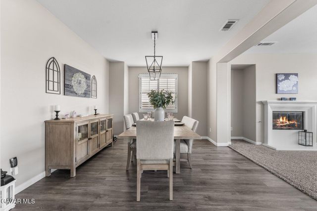 1242 Wellington Drive, Palmdale, CA 93551