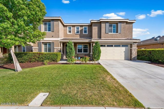 1242 Wellington Drive, Palmdale, CA 93551