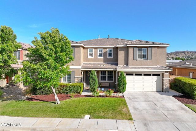 1242 Wellington Drive, Palmdale, CA 93551