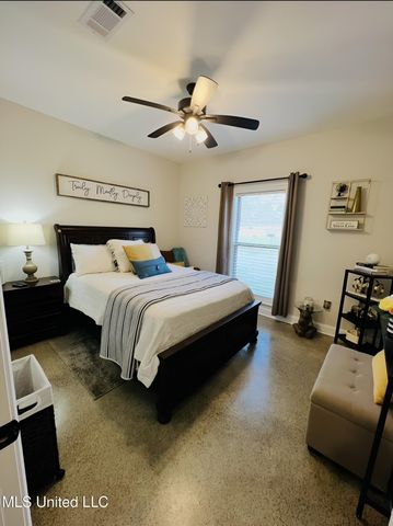 320 Scarbrough Circle, Richland, MS 39218