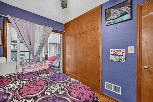 426 S Berlin Avenue, Oregon, OH 43616