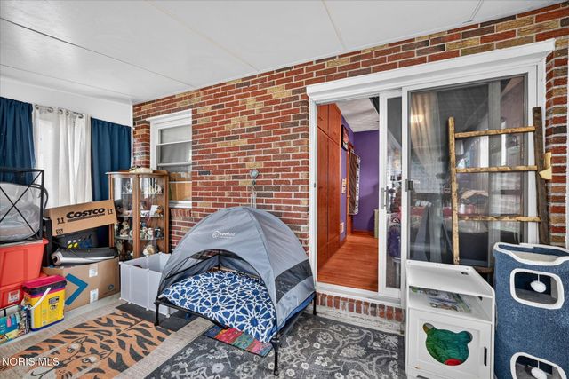 426 S Berlin Avenue, Oregon, OH 43616