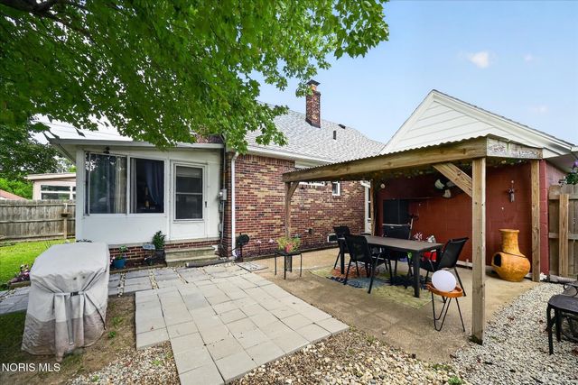 426 S Berlin Avenue, Oregon, OH 43616