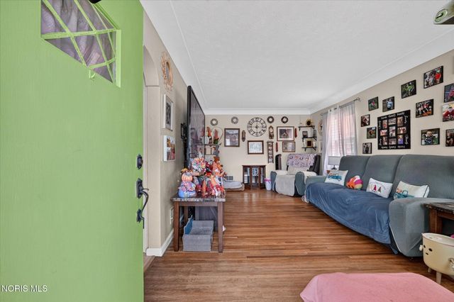 426 S Berlin Avenue, Oregon, OH 43616