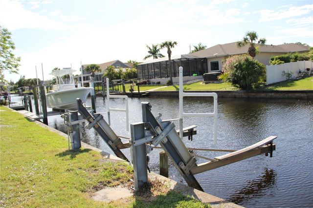 2824 SHANNON DRIVE, Punta Gorda, FL 33950