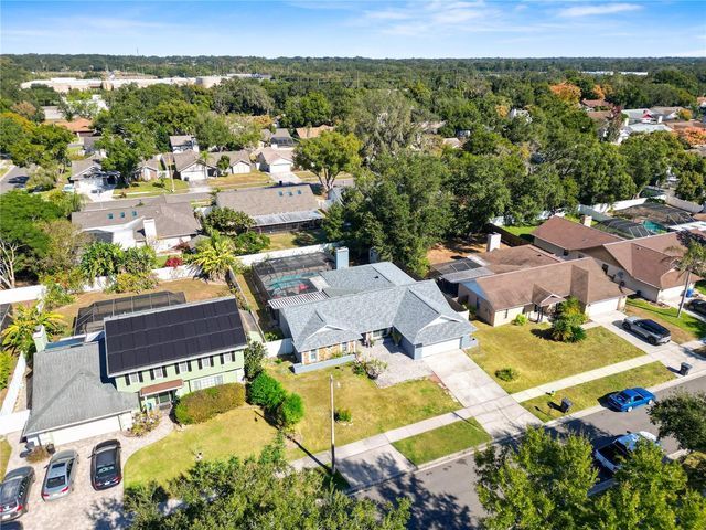 1612 CARTER OAKS DRIVE, Valrico, FL 33596