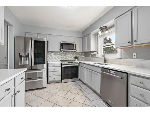 3949 S Hannibal St, Aurora, CO 80013