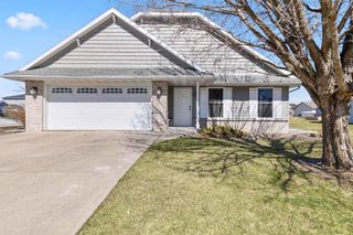 4011 Greenbriar Drive #1, Janesville, WI 53546