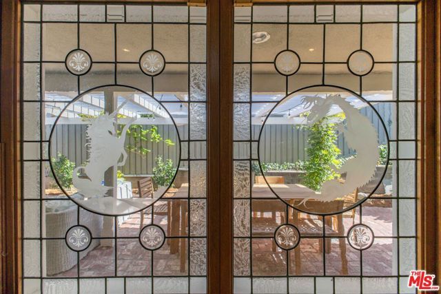 2059 Kenilworth Avenue, Los Angeles, CA 90039