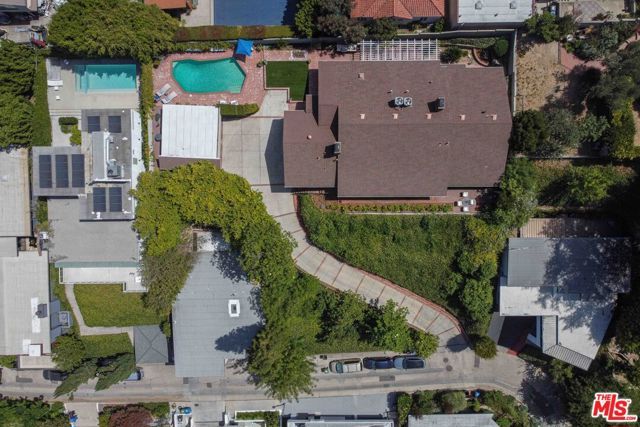 2059 Kenilworth Avenue, Los Angeles, CA 90039