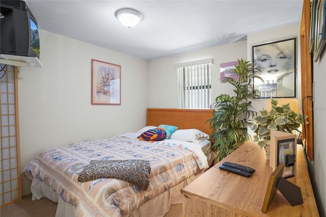 10745 SE 188TH COURT, Ocklawaha, FL 32179