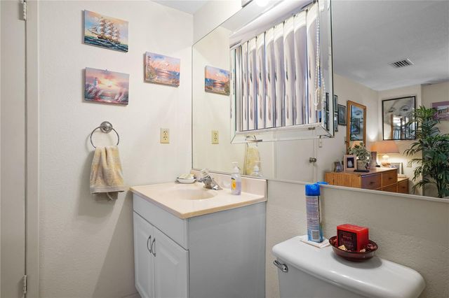 10745 SE 188TH COURT, Ocklawaha, FL 32179