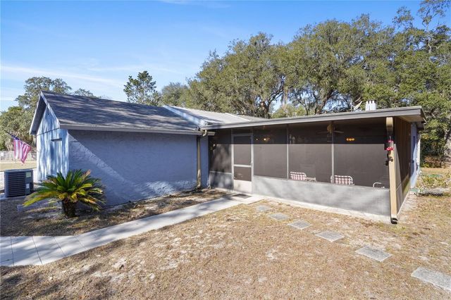 10745 SE 188TH COURT, Ocklawaha, FL 32179