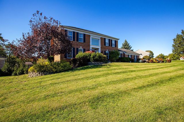 7829 Surreywood Drive, Miami Twp, OH 45052