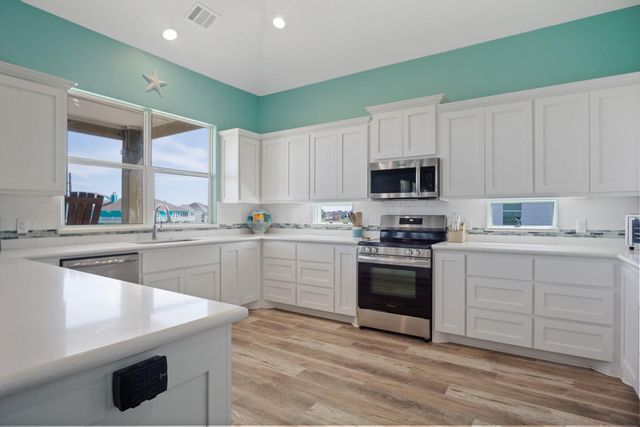708 Colby Court, Port Bolivar, TX 77650