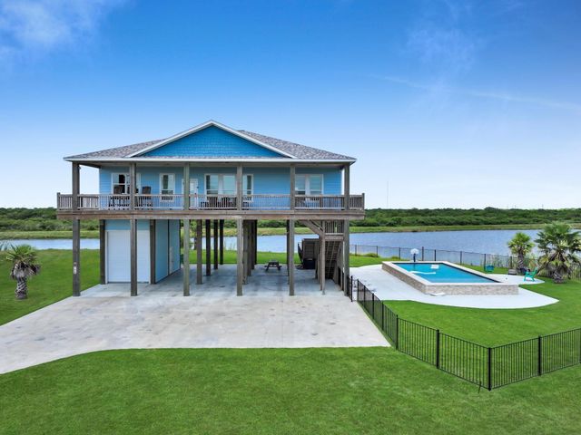 708 Colby Court, Port Bolivar, TX 77650