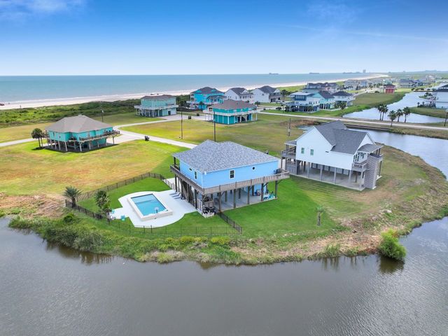 708 Colby Court, Port Bolivar, TX 77650