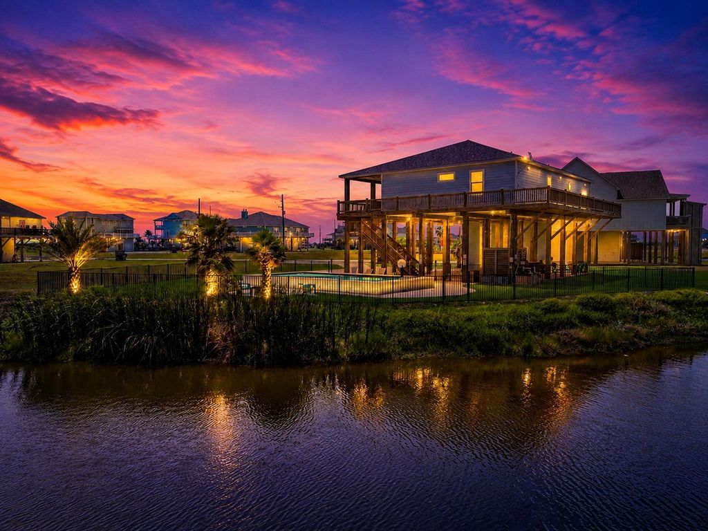 708 Colby Court, Port Bolivar, TX 77650
