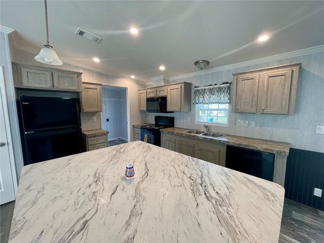 11605 NW 20TH STREET, Ocala, FL 34482