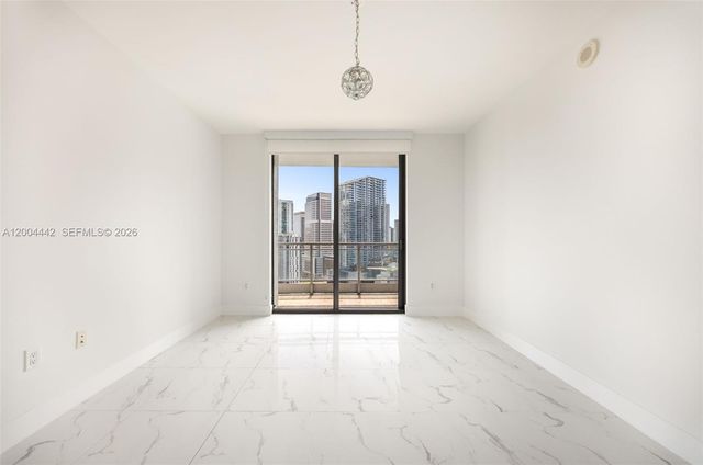 90 SW 3rd St 2602, Miami, FL 33130