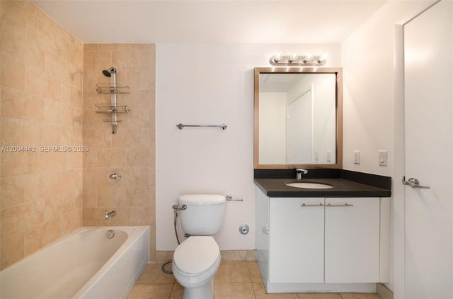 90 SW 3rd St 2602, Miami, FL 33130