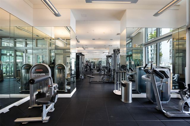 90 SW 3rd St 2602, Miami, FL 33130