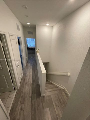 2823 NW 181st Street, Miami Gardens, FL 33056
