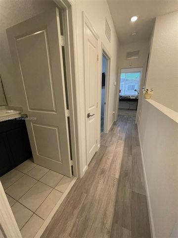 2823 NW 181st Street, Miami Gardens, FL 33056
