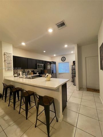 2823 NW 181st Street, Miami Gardens, FL 33056