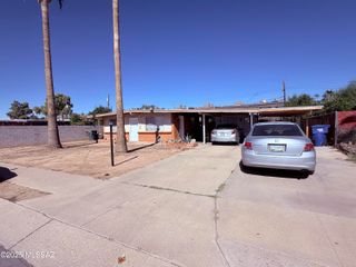 1222 W McMillan Street, Tucson, AZ 85705