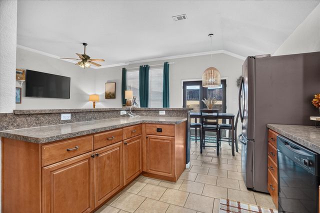 237 Wellington Trail, Weatherford, TX 76085
