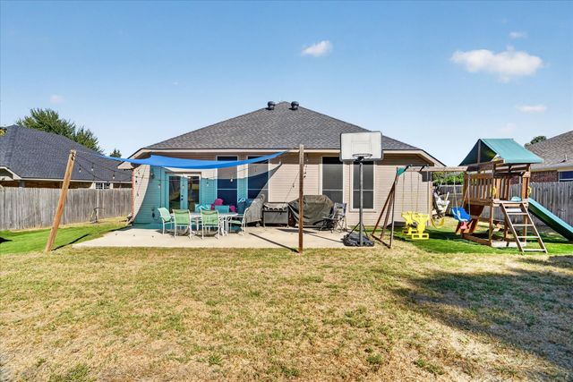 237 Wellington Trail, Weatherford, TX 76085