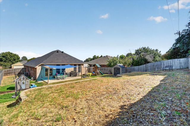 237 Wellington Trail, Weatherford, TX 76085