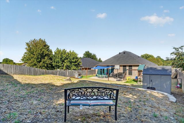 237 Wellington Trail, Weatherford, TX 76085