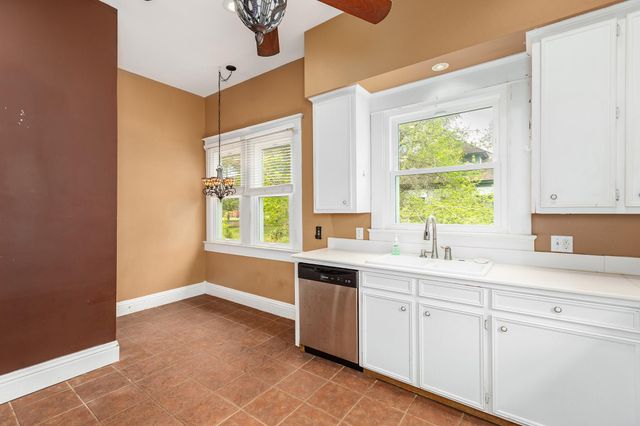 2031 Grand Avenue, Liberty, TX 77575