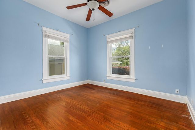 2031 Grand Avenue, Liberty, TX 77575